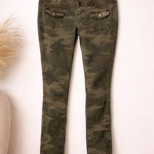 Younique Camo Pants Size 5 Studded Waist Army Green Skinny Y2K